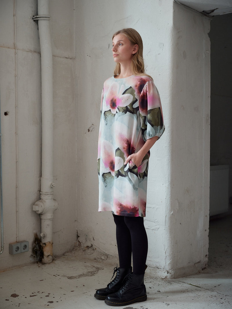 Pastel Floral aikuisten tunika