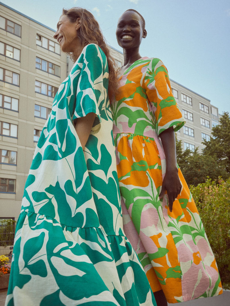 Lively aikuisten musliinimekko