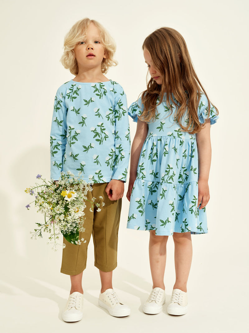 White Clover -mekko